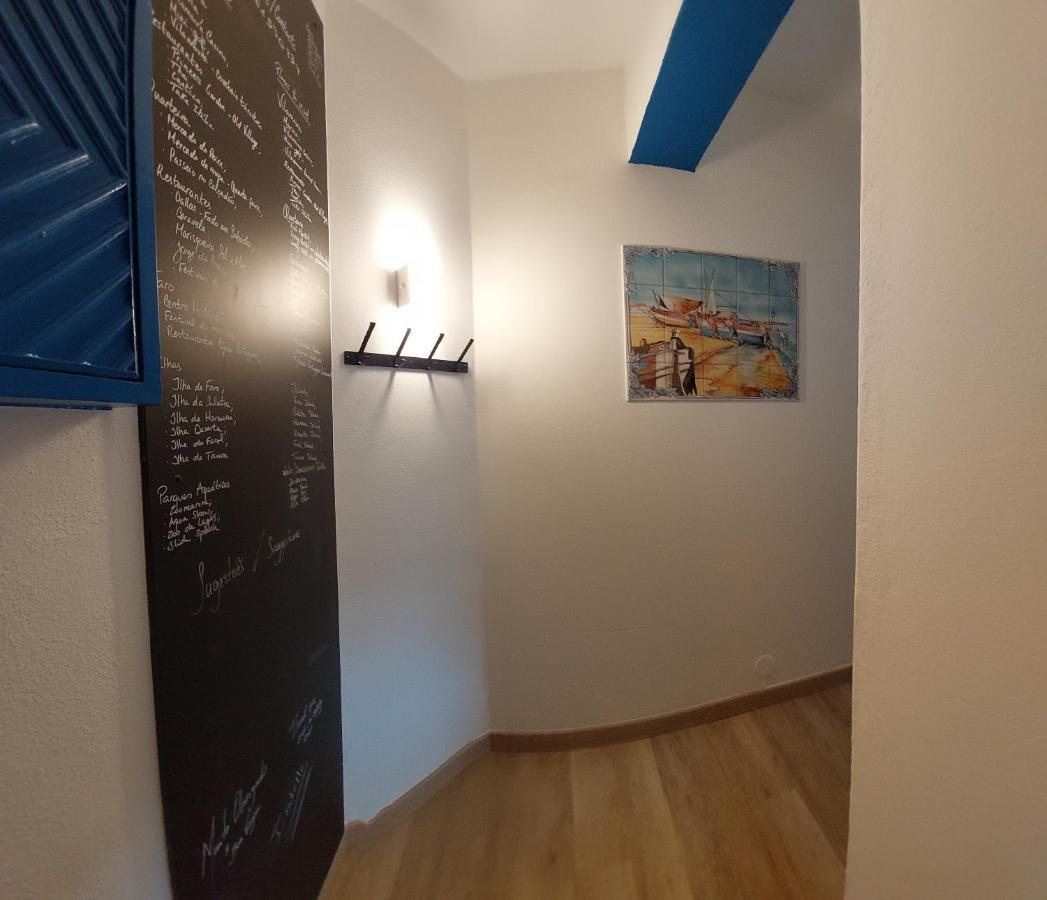 Azulejos Em Portugal Apartment Куартейра Екстериор снимка